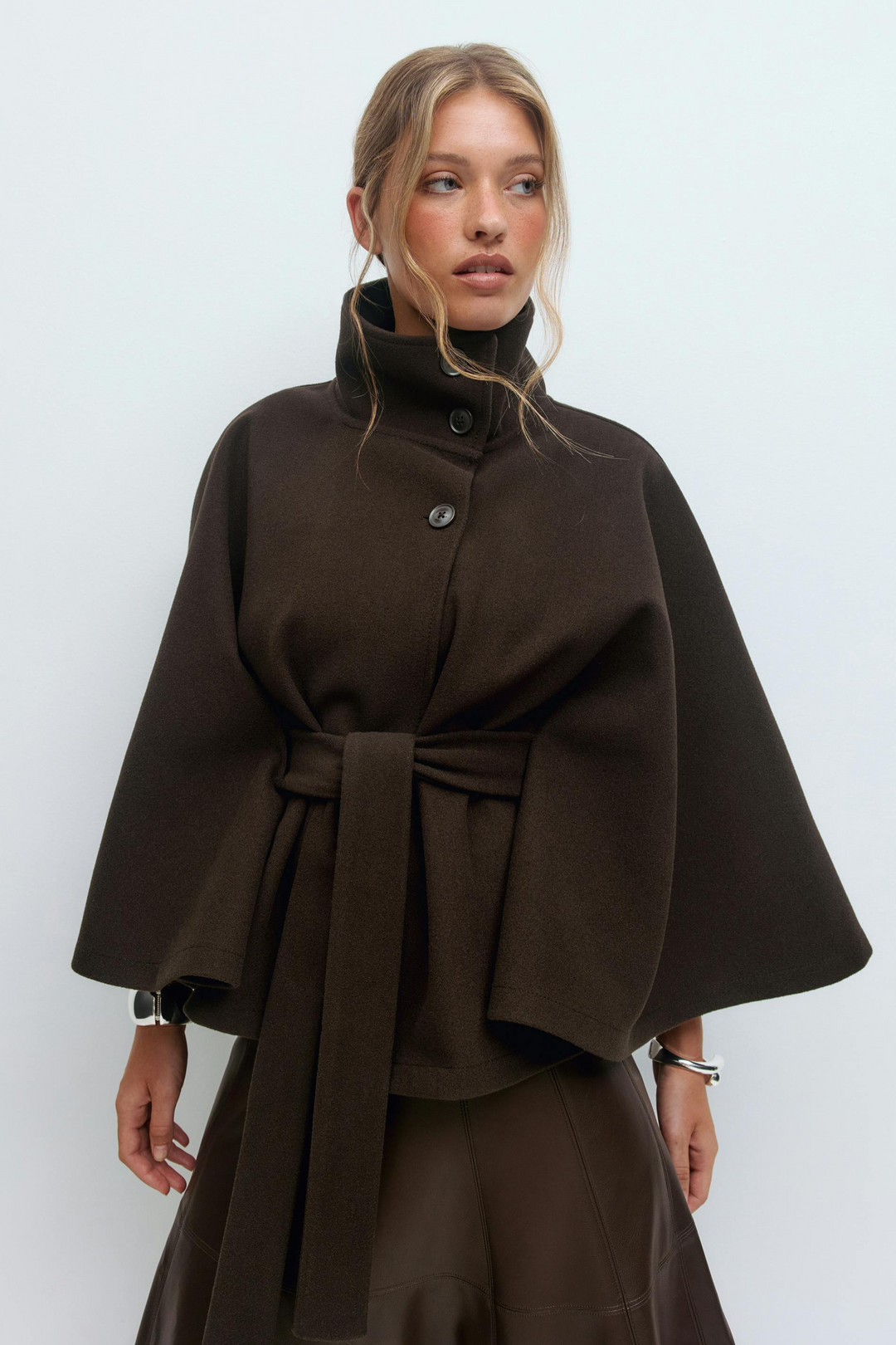 Alizée | Veste cape à ceinture