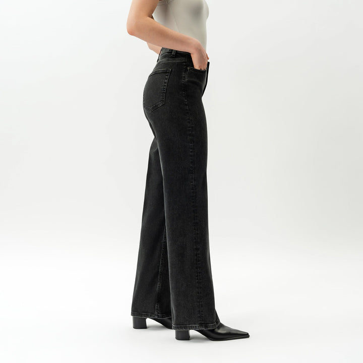 Relaxed ComfortDenim™ Jeans