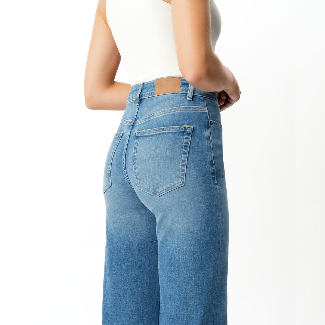 Relaxed ComfortDenim™ Jeans