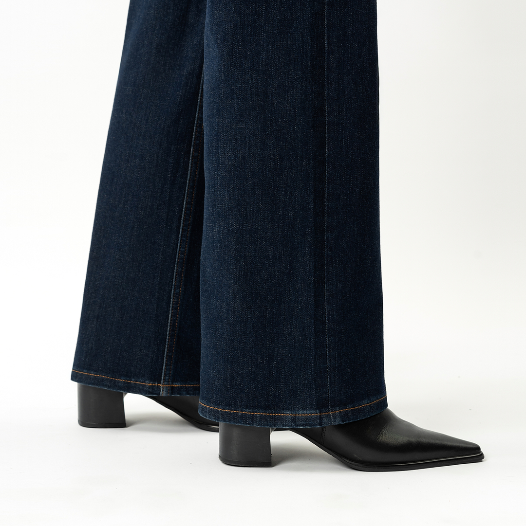 Relaxed ComfortDenim™ Jeans