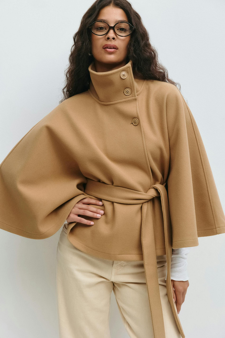 Alizée | Veste cape à ceinture